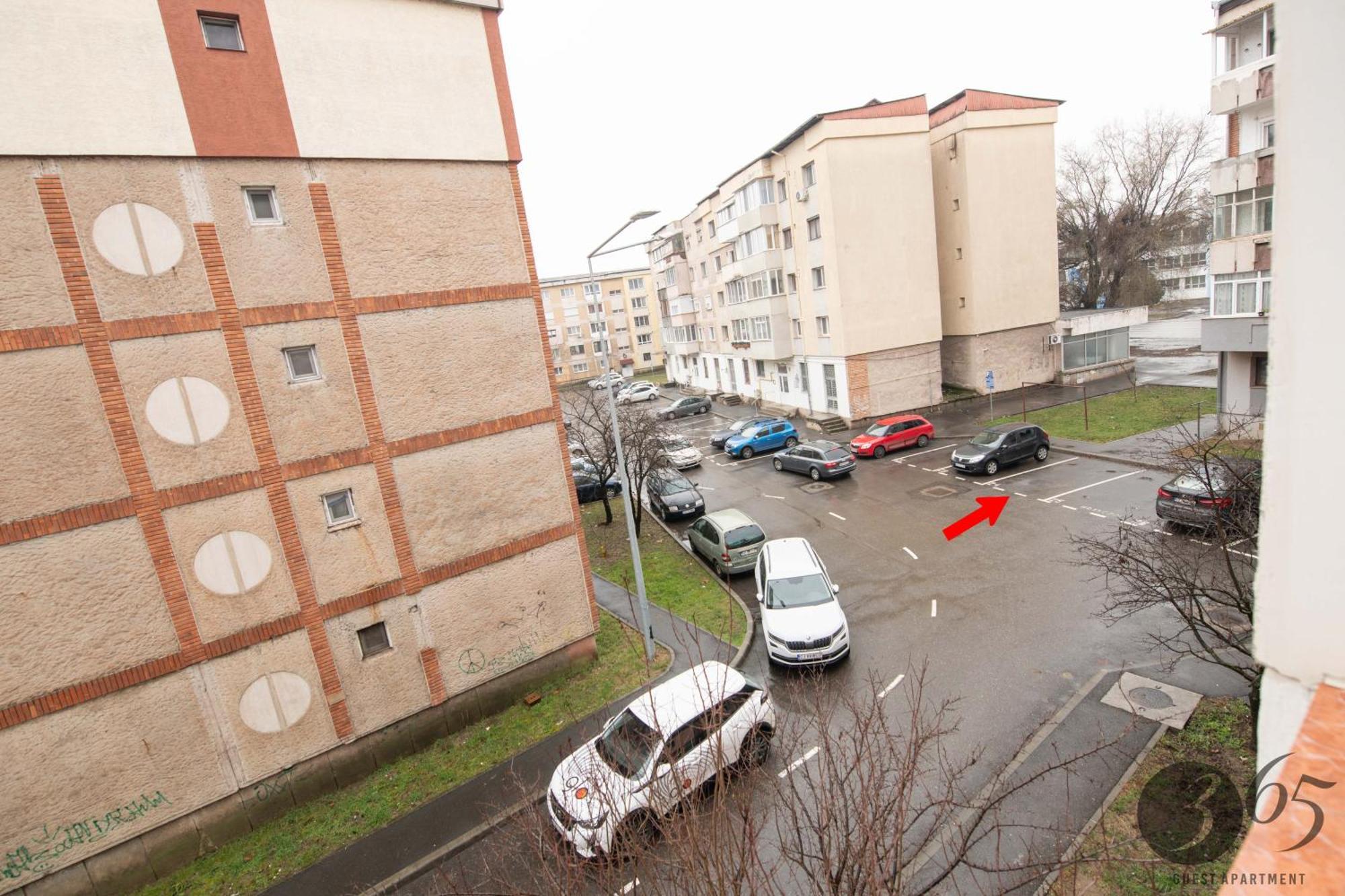 365 Guest Apartment Хунедоара Екстериор снимка